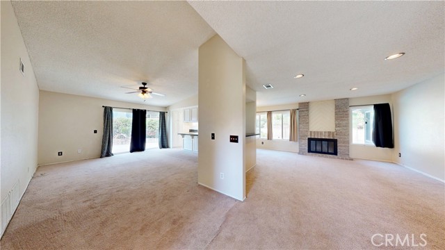 Detail Gallery Image 8 of 75 For 3025 Small Canyon Dr, Highland,  CA 92346 - 4 Beds | 2 Baths