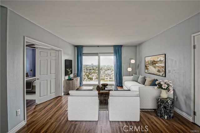 1108 Camino Real, Redondo Beach CA: https://media.crmls.org/medias/27136b45-5148-4be2-8e12-3f9a703893aa.jpg