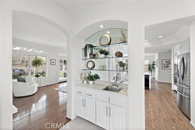 21251 Hillgate Circle, Rancho Santa Margarita CA: https://media.crmls.org/medias/2713ae02-fbdf-4fe1-ac0a-c21df29d08cc.jpg