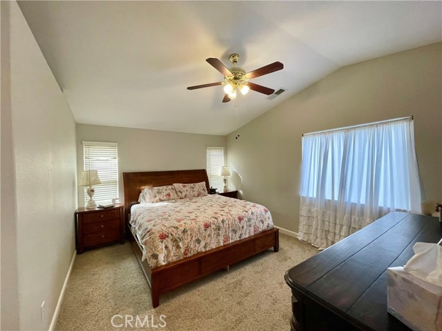 Detail Gallery Image 17 of 21 For 443 S Park, Kerman,  CA 93630 - 4 Beds | 2 Baths