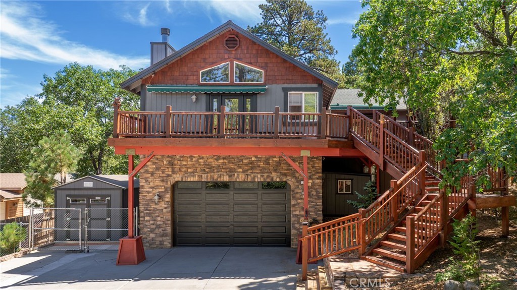 1363 La Crescenta Drive