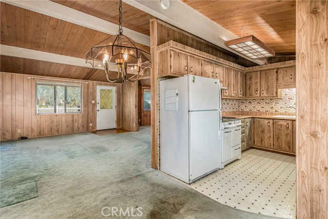 Detail Gallery Image 10 of 29 For 13205 Benson Ave, Chino,  CA 91710 - 4 Beds | 2 Baths