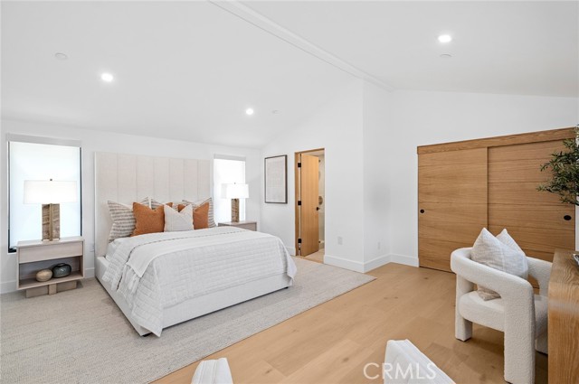 Detail Gallery Image 25 of 35 For 281 Santo Tomas Ave, Costa Mesa,  CA 92627 - 4 Beds | 4/1 Baths