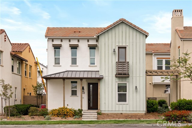 Front Image Thumbnail for CROC25274595