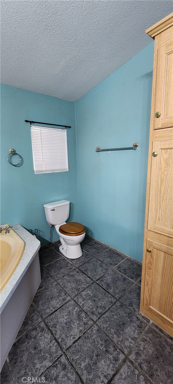 Detail Gallery Image 37 of 50 For 690 Riviera Dr, Blythe,  CA 92225 - 5 Beds | 4 Baths