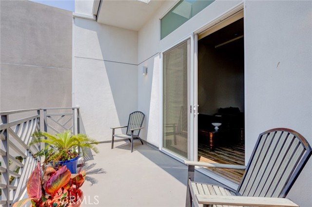 2520 Nelson Avenue, Redondo Beach, California 90278, 4 Bedrooms Bedrooms, ,3 BathroomsBathrooms,Residential,Sold,Nelson,PV21155781