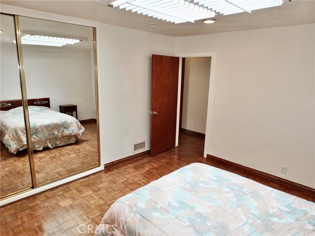5510 E La Pasada E Street, Long Beach CA: https://media.crmls.org/medias/271a151d-2a77-45fd-92a4-e7204e448b1c.jpg