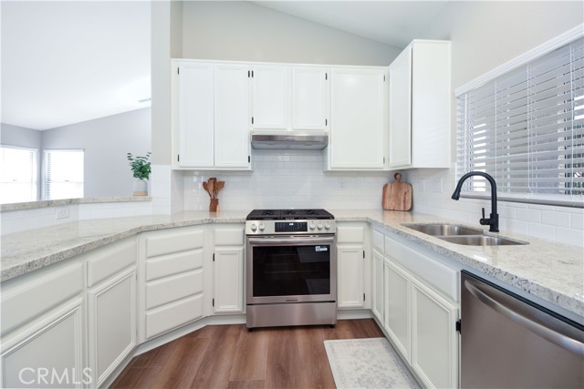 Detail Gallery Image 12 of 35 For 26063 Ridgemoor, Menifee,  CA 92586 - 3 Beds | 2 Baths