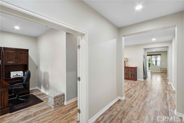 45976 Camino Rubi, Temecula CA: https://media.crmls.org/medias/271adfc6-98d2-4064-8e18-9fc3949284de.jpg