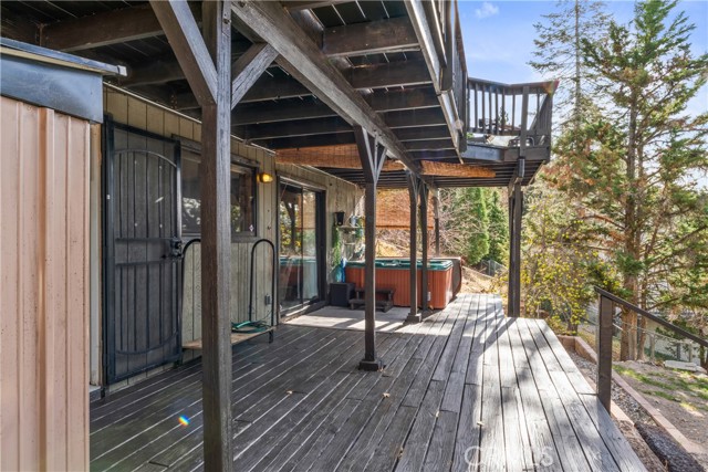 1944 Willow, Running Springs CA: https://media.crmls.org/medias/271c7550-713a-47bc-8bd9-7596ef0296fa.jpg