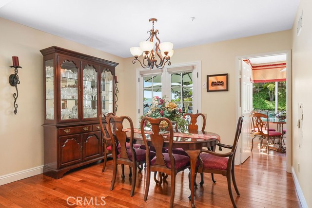 28606 Vista Ladera, Laguna Niguel CA: https://media.crmls.org/medias/271d3ade-036c-4542-877f-ccc167418ae1.jpg