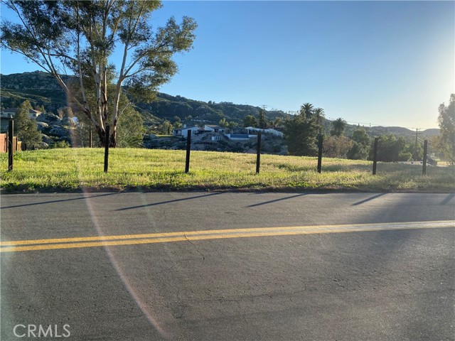 Detail Gallery Image 2 of 4 For 0 Crest Dr, Hemet,  CA 92544 - – Beds | – Baths