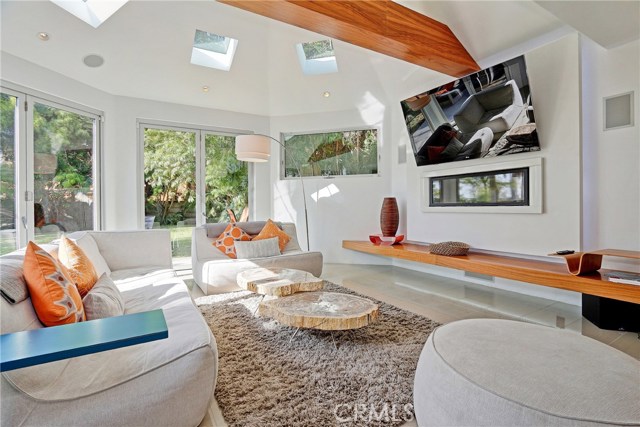 1913 Gates Avenue, Redondo Beach, California 90278, 4 Bedrooms Bedrooms, ,3 BathroomsBathrooms,Residential,Sold,Gates,SB17016231