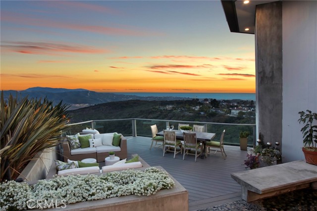 Detail Gallery Image 33 of 47 For 608 via Promontorio, San Clemente,  CA 92672 - 5 Beds | 4/1 Baths