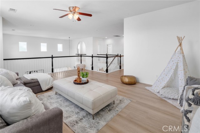 33736 Emerald Creek Court, Temecula CA: https://media.crmls.org/medias/271f3e91-7c61-4486-91f0-a6c8619b865a.jpg