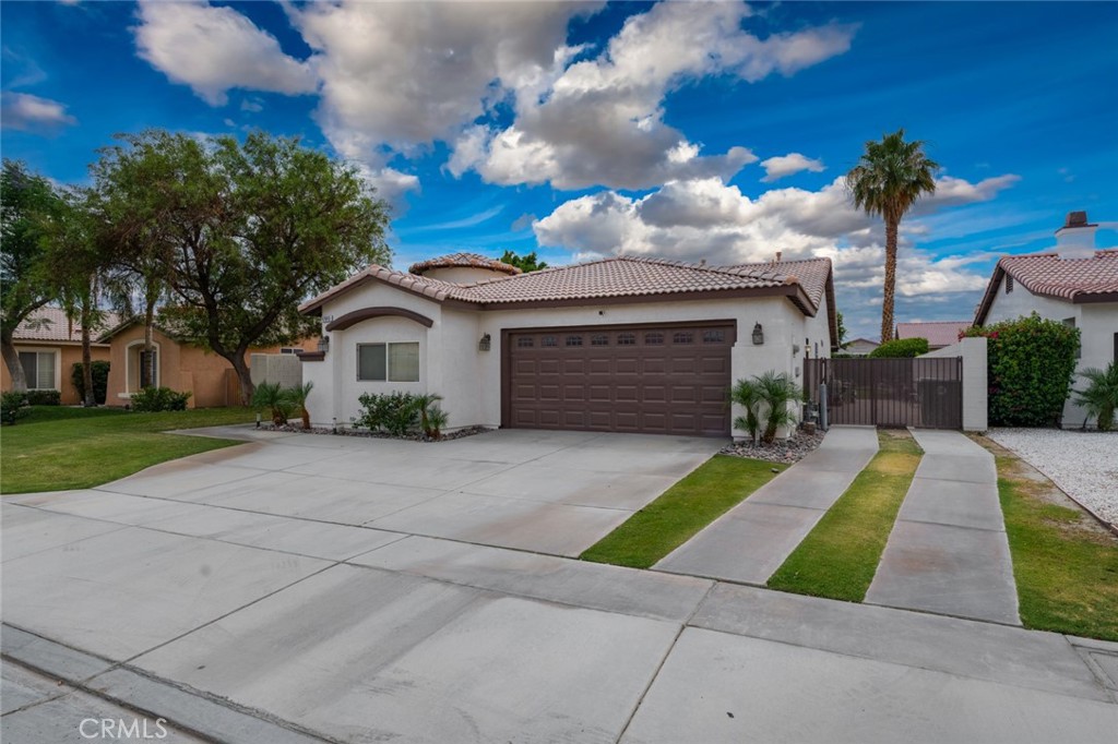 47645 Calle Diamante