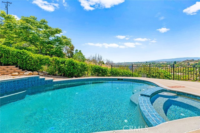 Detail Gallery Image 8 of 50 For 3520 Canonita Dr, Fallbrook,  CA 92028 - 3 Beds | 2/1 Baths