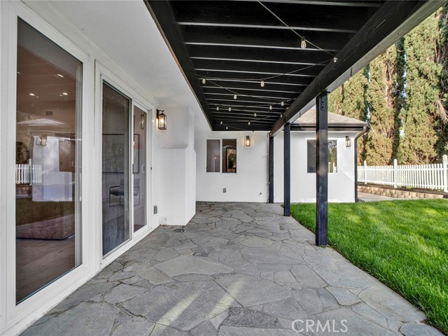 Image 38 of 51 For 24100 Philiprimm Street