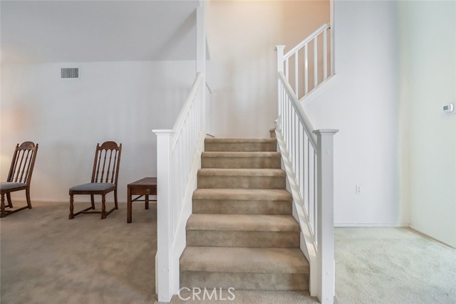 Detail Gallery Image 26 of 41 For 2023 Freesia Ave, Simi Valley,  CA 93063 - 2 Beds | 2/1 Baths