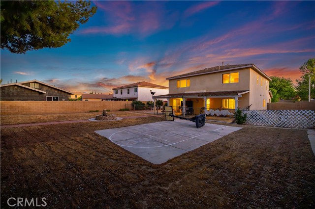 Detail Gallery Image 41 of 43 For 1549 Thomas Dr, Lancaster,  CA 93535 - 4 Beds | 3 Baths