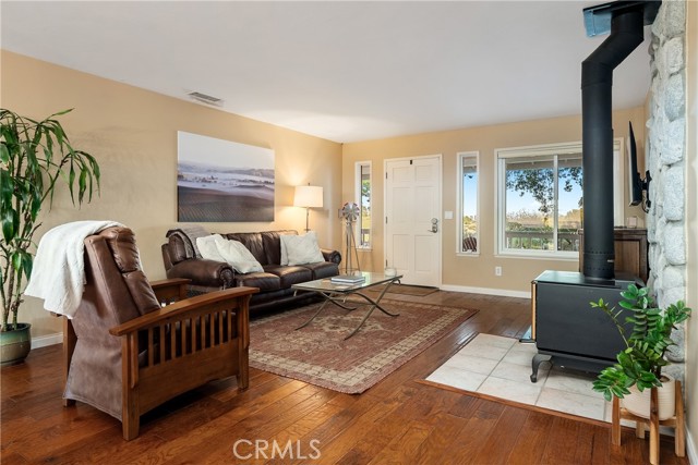 1825 Nygren Road, San Miguel CA: https://media.crmls.org/medias/272434df-0ae4-48be-a22e-30b6dea15937.jpg