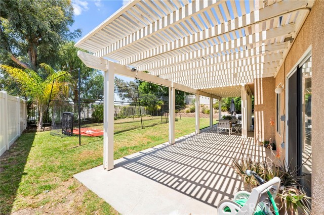 32211 Camino Nunez, Temecula CA: https://media.crmls.org/medias/2724571e-127e-43bd-b88b-5e6abf5db235.jpg