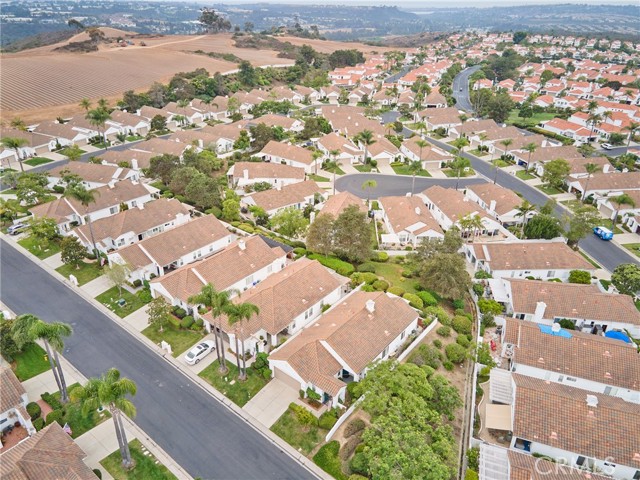 Detail Gallery Image 73 of 75 For 4908 Thebes Way, Oceanside,  CA 92056 - 3 Beds | 2 Baths