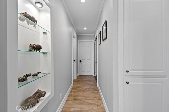 Detail Gallery Image 28 of 51 For 15551 Aulnay Ln, Huntington Beach,  CA 92647 - 3 Beds | 2 Baths