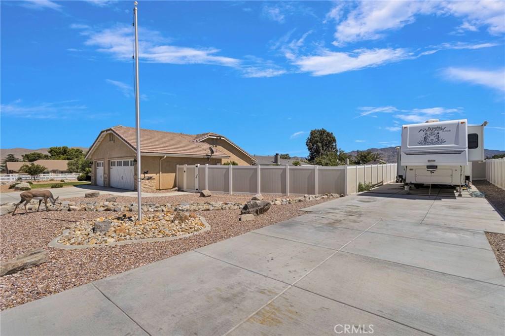 MLS #CV26181570 image #9