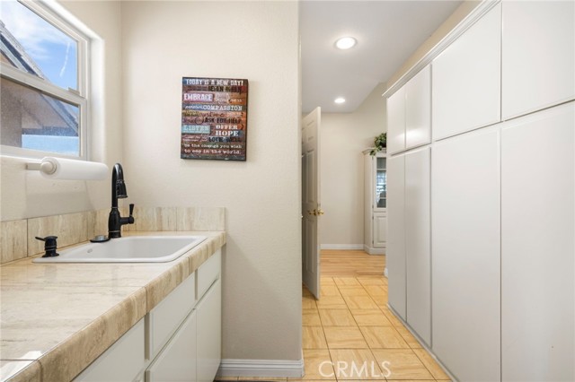 3832 Sourdough, Acton CA: https://media.crmls.org/medias/2727fd17-ab99-4909-8ae1-4c5c1427a564.jpg