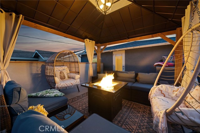 Detail Gallery Image 14 of 63 For 1361 Prospect, Long Beach,  CA 90804 - 3 Beds | 2 Baths