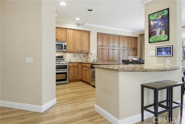 Detail Gallery Image 8 of 47 For 29 Blazewood, Lake Forest,  CA 92610 - 3 Beds | 2/1 Baths