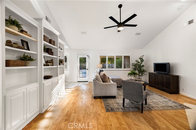 Detail Gallery Image 14 of 57 For 2286 Burlingame Drive, Chico,  CA 95928 - 4 Beds | 3 Baths