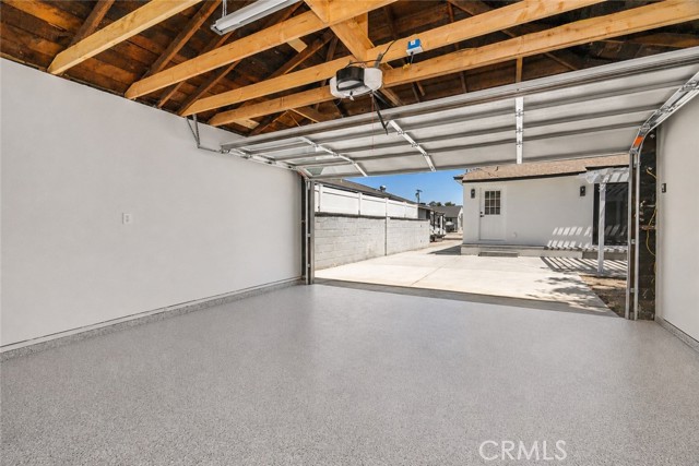 17200 Lanark Street photo 23