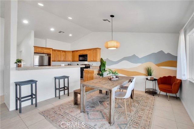 Detail Gallery Image 11 of 55 For 62201 Crestview Dr, Joshua Tree,  CA 92252 - 3 Beds | 2 Baths