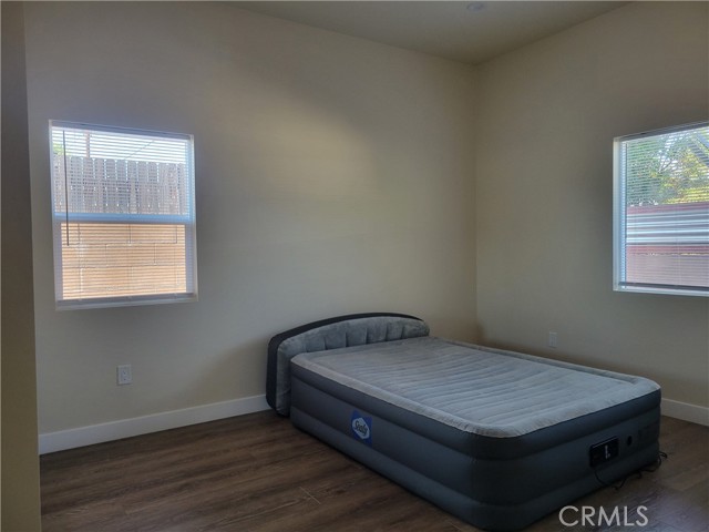 Detail Gallery Image 13 of 25 For 21753 Romar St, Chatsworth,  CA 91311 - 2 Beds | 2 Baths