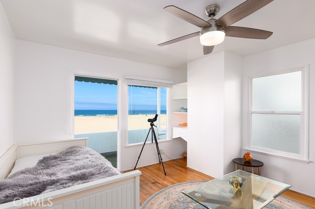 Detail Gallery Image 15 of 24 For 528 the Strand, Hermosa Beach,  CA 90254 - – Beds | – Baths