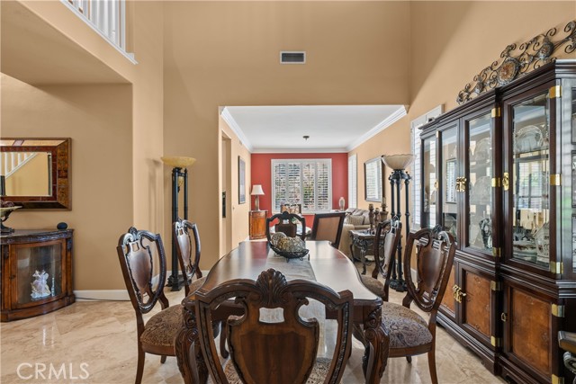 28456 Calex Drive, Valencia CA: https://media.crmls.org/medias/272a5645-3b62-4b84-86f2-9d493dbdb9ce.jpg