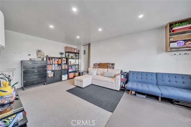 Detail Gallery Image 8 of 23 For 3000 Vineland Ave #10,  Baldwin Park,  CA 91706 - 2 Beds | 1 Baths