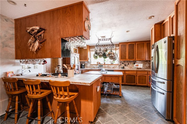 5535 Charlotte Lane, Jurupa Valley CA: https://media.crmls.org/medias/272ad369-da04-4c45-afd0-dd0ca60e2475.jpg