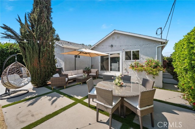 Detail Gallery Image 27 of 35 For 17642 Calvert St, Encino,  CA 91316 - 4 Beds | 2/1 Baths