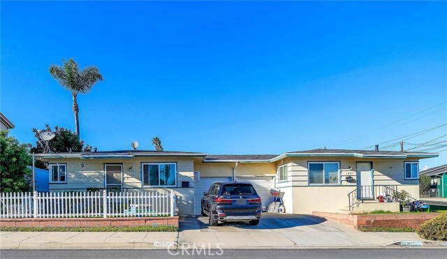 1605 Marshallfield Lane, Redondo Beach, California 90278, ,Residential Income,Sold,Marshallfield,SB24003943
