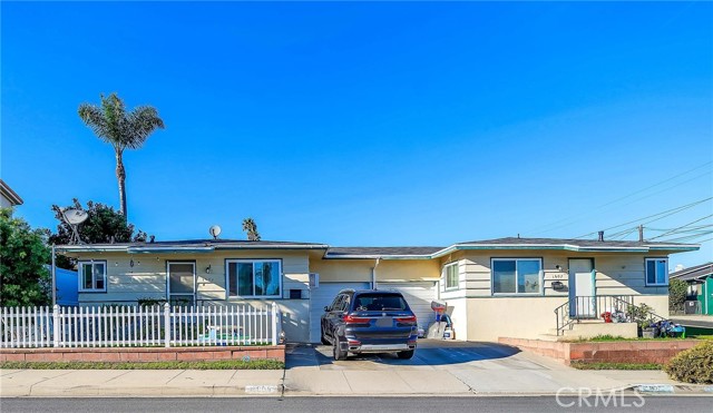 1605 Marshallfield Lane, Redondo Beach, California 90278, ,Residential Income,Sold,Marshallfield,SB24003943