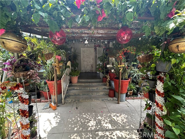 Detail Gallery Image 12 of 14 For 1212 E 54th St, Los Angeles,  CA 90011 - – Beds | – Baths
