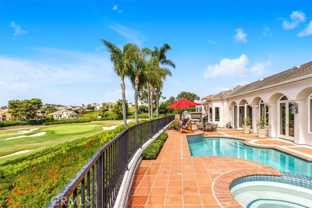 5 Marbella, Dana Point CA: https://media.crmls.org/medias/272c818e-a973-4a4e-8f1c-50f52e2a2947.jpg