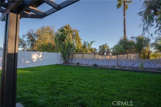 Detail Gallery Image 18 of 49 For 30605 Hollyberry Ln, Temecula,  CA 92591 - 4 Beds | 2 Baths