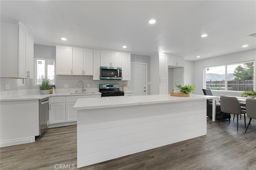 MLS #CV25264907 image #1