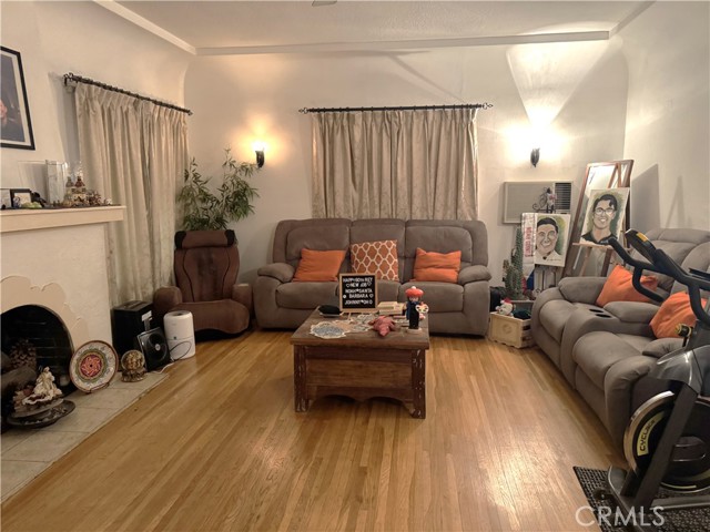Detail Gallery Image 2 of 25 For 1705 S Fremont Ave, Alhambra,  CA 91803 - 3 Beds | 2 Baths