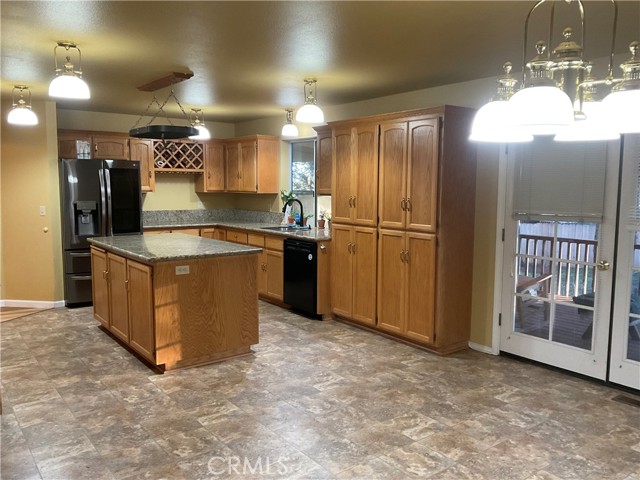 Detail Gallery Image 10 of 68 For 6448 Ventura, Magalia,  CA 95954 - 3 Beds | 2/1 Baths