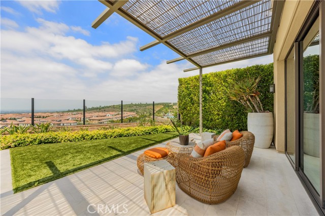 137 Prestigo, Irvine CA: https://media.crmls.org/medias/272fbdc6-bc9b-4028-bb7c-386d64513ec1.jpg
